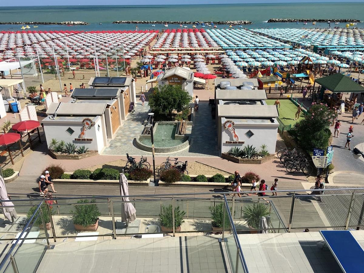 Hotel Excelsior Cattolica Exterior foto